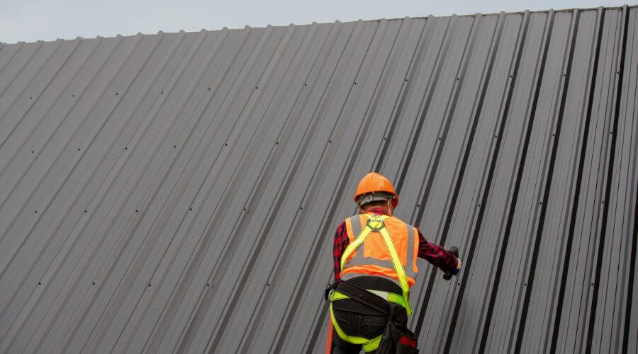 Professional roof installation services in Seattle